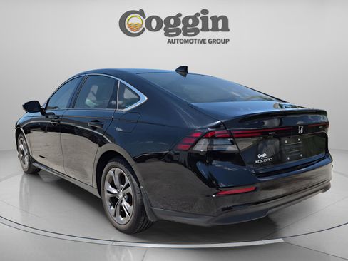 Certified 2023 Honda Accord EX image 4