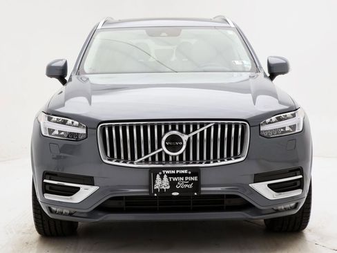 Used 2022 Volvo XC90 T6 Inscription w/ Advanced Package image 5