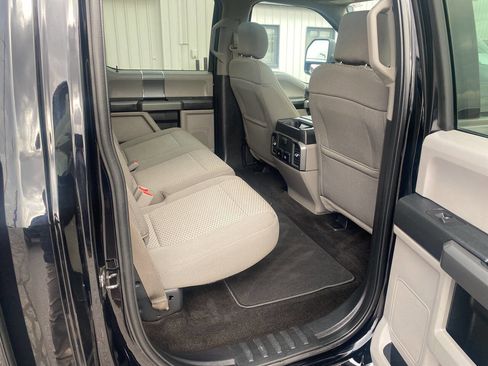 Used 2017 Ford F150 XLT w/ Equipment Group 302A Luxury image 20