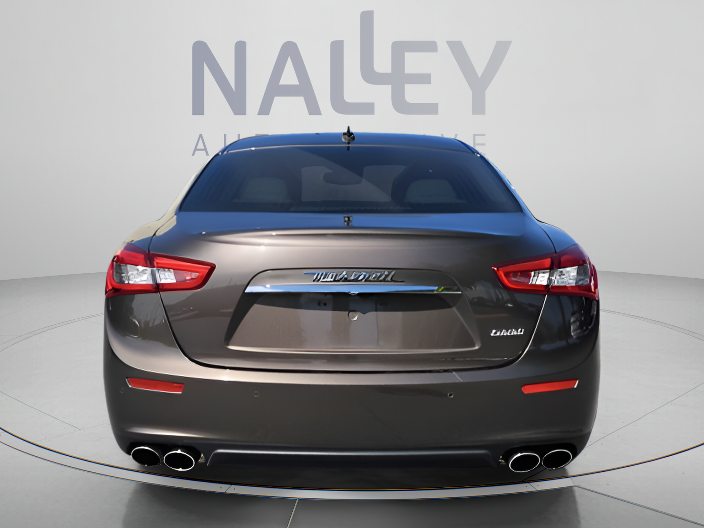 Used 2014 Maserati Ghibli RWD image 4