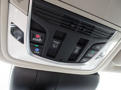 Used 2023 Acura RDX AWD w/ Technology Package image 26