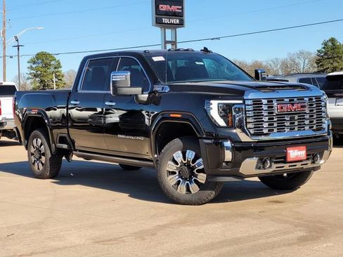 New 2026 GMC Sierra 2500 Denali w/ Denali Reserve Package image 2