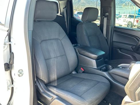 Used 2024 Chevrolet Colorado LT w/ LT Convenience Package II image 18