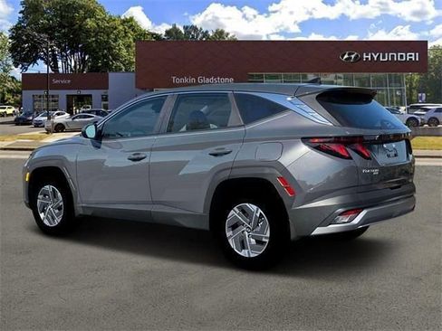 New 2026 Hyundai Tucson Blue SE AWD/4WD image 4