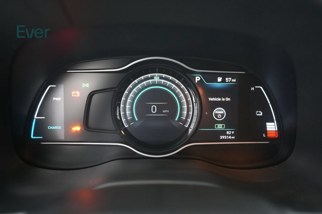 Used 2021 Hyundai Kona SEL FWD image 7
