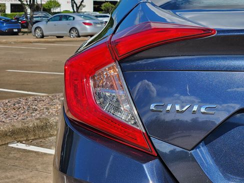 Used 2017 Honda Civic EX image 15