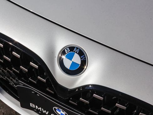 Certified 2023 BMW 430i Convertible w/ M Sport Package image 11