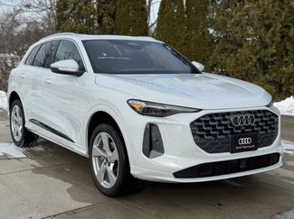 New 2025 Audi Q5 2.0T Premium Plus video 1