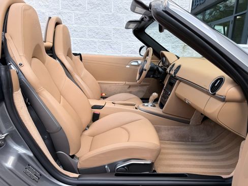 Used 2011 Porsche Boxster RWD image 42