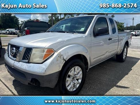 Used 2006 Nissan Frontier XE w/ (G01) XE Preferred Pkg image 1