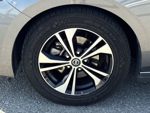 Used 2023 Nissan Sentra SV FWD image 20