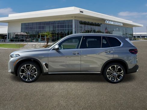 New 2026 BMW X5 sDrive40i w/ Executive Package image 6