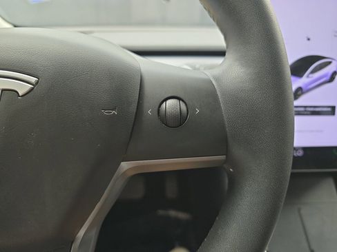 Used 2020 Tesla Model 3 RWD image 19