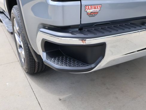 New 2026 GMC Sierra 1500 SLT w/ SLT Premium Package AWD/4WD image 32