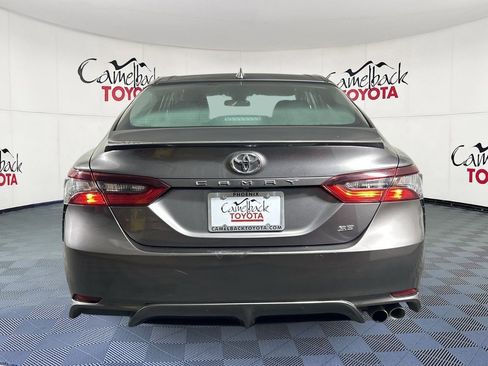 Used 2024 Toyota Camry SE image 7
