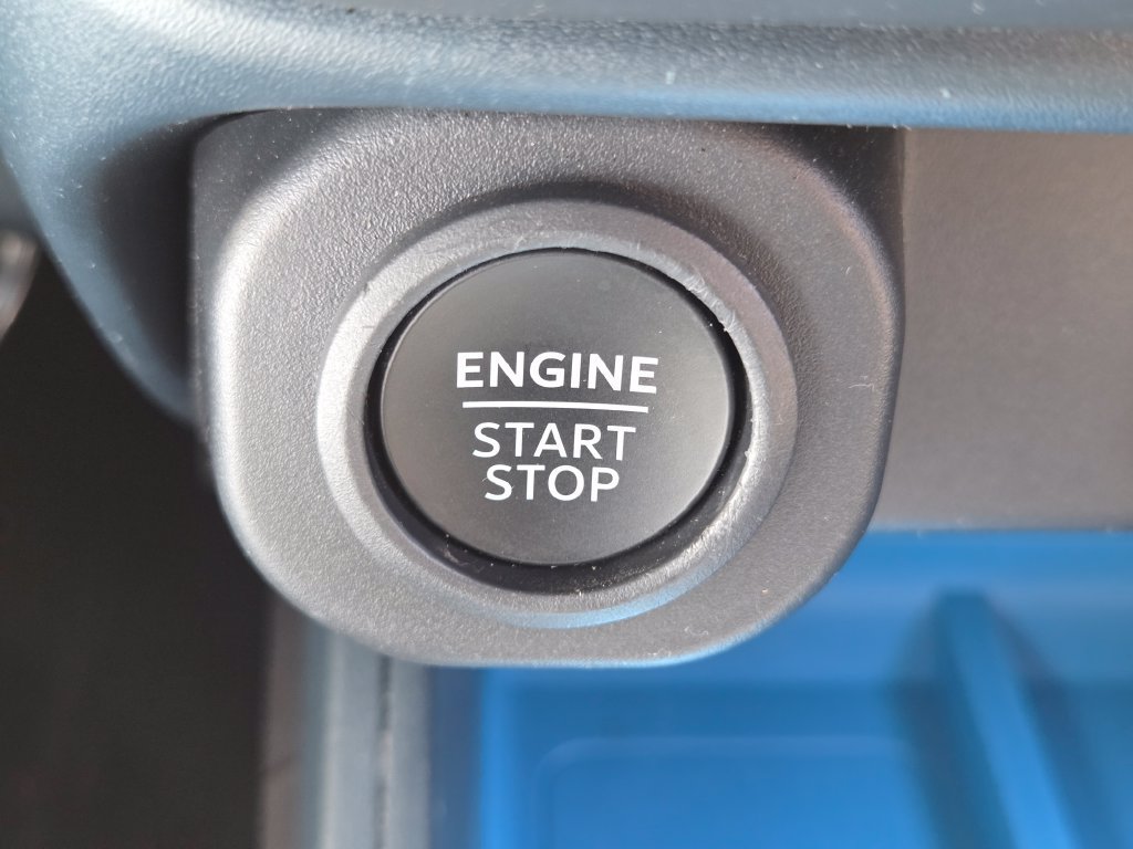 Used 2025 Ford Maverick XLT w/ Equipment Group 301A AWD/4WD image 37