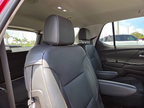 Used 2019 Chevrolet Traverse LT FWD image 19