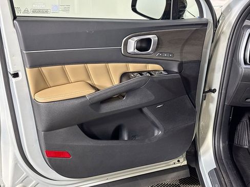 New 2026 Kia Sorento SX Prestige image 10