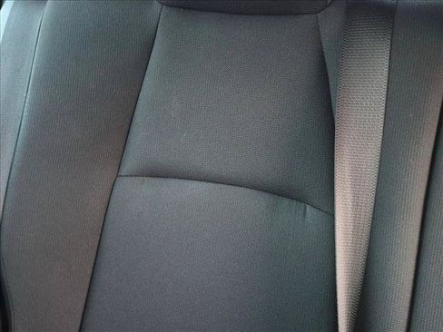 Used 2021 Toyota Corolla LE FWD image 19