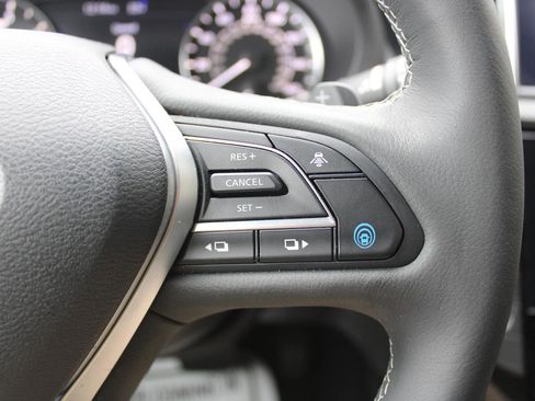 Used 2023 INFINITI QX55 Luxe w/ Cargo Package image 13