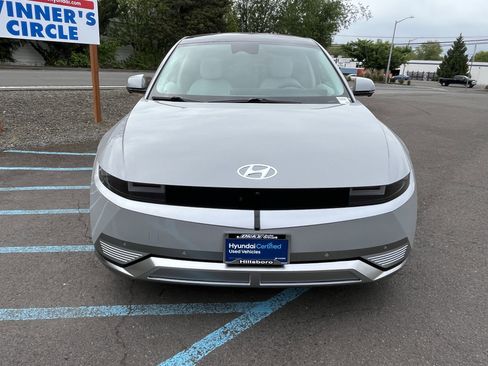 Certified 2024 Hyundai Ioniq 5 Limited AWD/4WD image 8