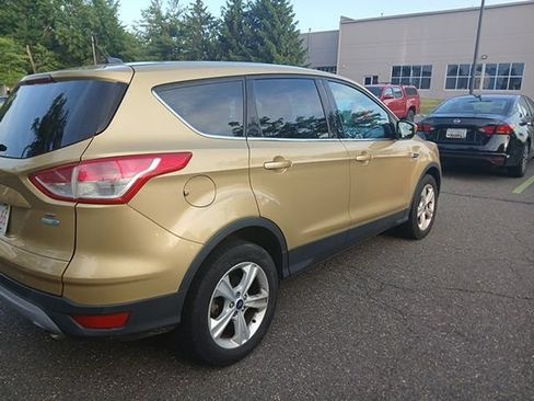 Used 2014 Ford Escape SE AWD/4WD image 4