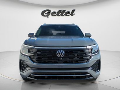 Used 2025 Volkswagen Atlas SEL Premium R-Line
