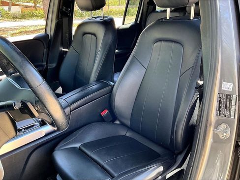 Used 2021 Mercedes-Benz GLB 250 image 18