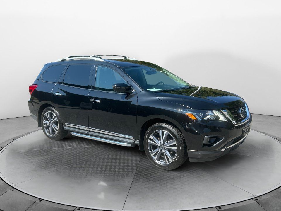 Used 2019 Nissan Pathfinder Platinum AWD/4WD image 1