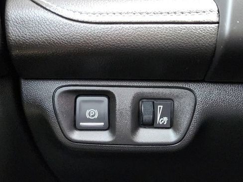 Used 2019 GMC Acadia Denali w/ Technology Package AWD/4WD image 27