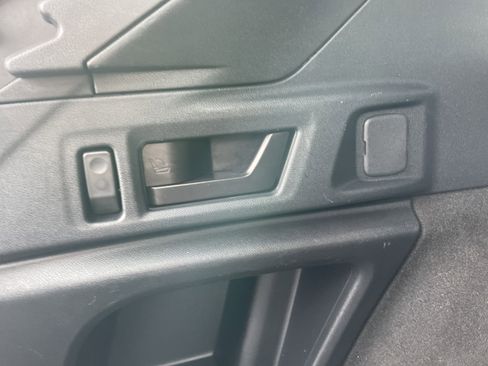 Used 2020 Subaru Outback Premium image 72