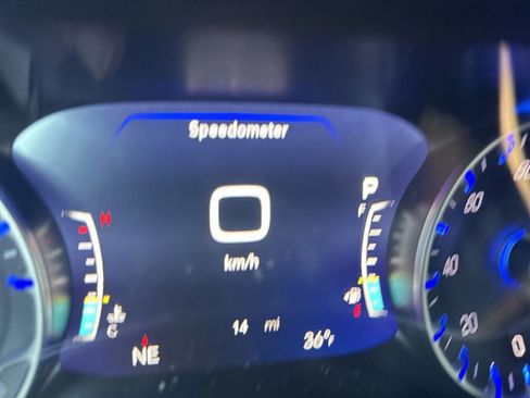 New 2026 Chrysler Pacifica Select image 22