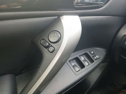 Used 2025 Mitsubishi Eclipse Cross AWD image 8