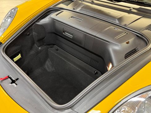 Used 2005 Porsche Boxster S RWD image 33