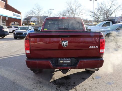 Used 2017 RAM 1500 Express image 32