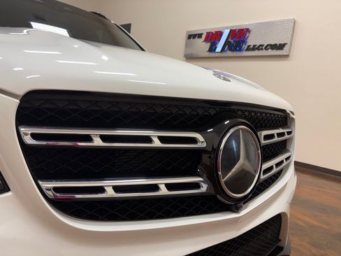 Used 2017 Mercedes-Benz GLS 550 4MATIC image 35