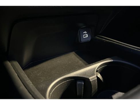 Certified 2023 Honda HR-V LX image 31