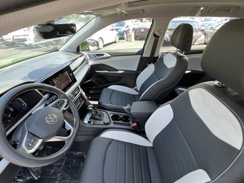 New 2026 Volkswagen Taos SEL AWD/4WD image 22