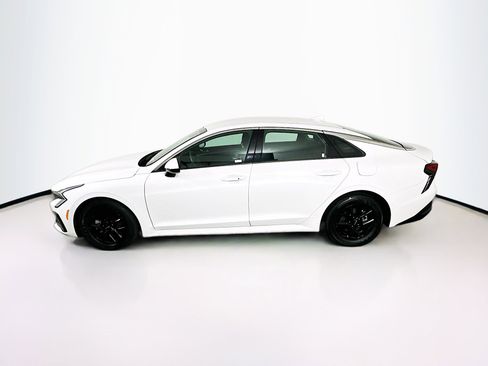 Used 2025 Kia K5 LXS image 4