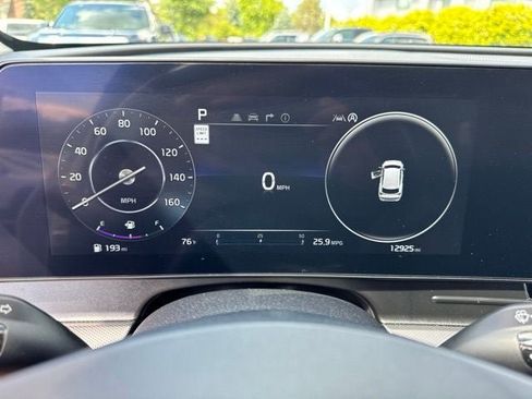 Used 2025 Kia Sportage SX FWD image 13