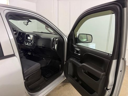 Used 2017 Chevrolet Silverado 1500 LT w/ All Star Edition AWD/4WD image 23