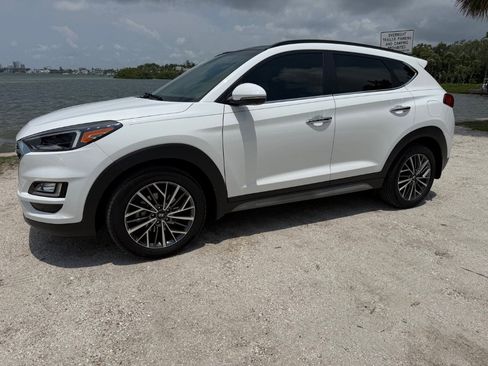 Used 2019 Hyundai Tucson Ultimate FWD image 2