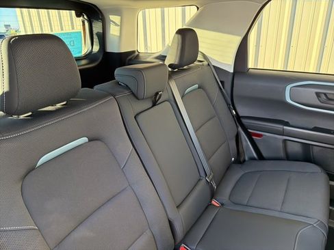 Used 2024 Ford Bronco Sport Badlands image 9