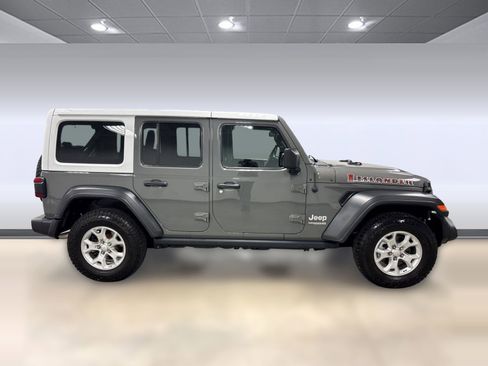 Used 2021 Jeep Wrangler Unlimited Islander image 7