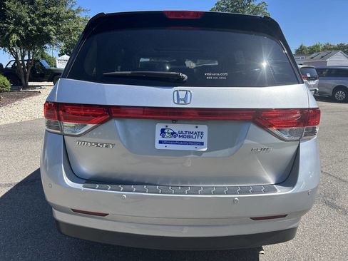 Used 2015 Honda Odyssey Touring Elite image 8
