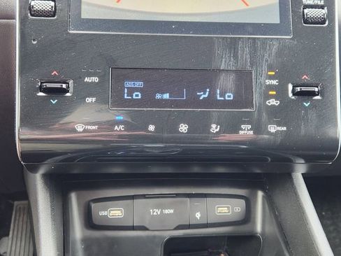 Used 2022 Hyundai Santa Cruz SEL Premium w/ Cargo Package image 14