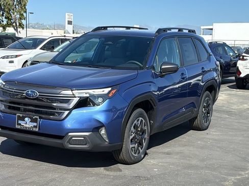 New 2026 Subaru Forester Premium AWD/4WD image 3