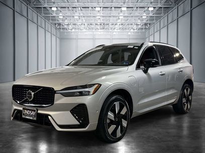 Used 2025 Volvo XC60 T8 Plus w/ Climate Package