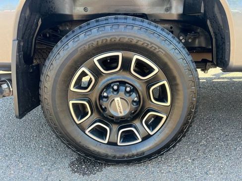 Used 2024 Ford F350 Platinum AWD/4WD image 16