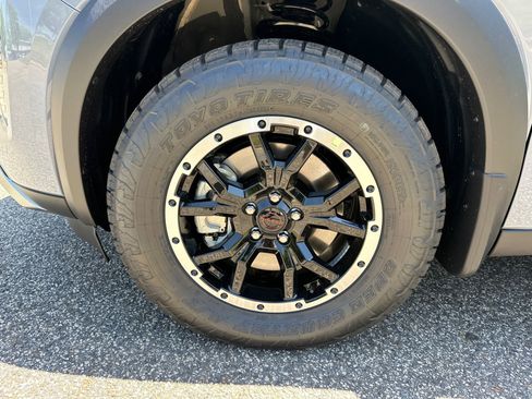 New 2026 Nissan Pathfinder Rock Creek AWD/4WD image 9